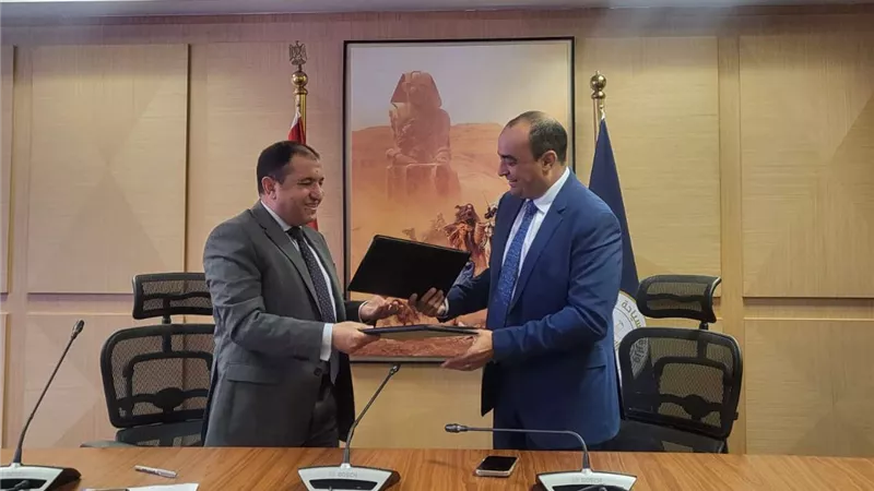 الاثار توقع بروتوكول تعاون لتحصيل مقابل التعدي على الأراضي الأثرية