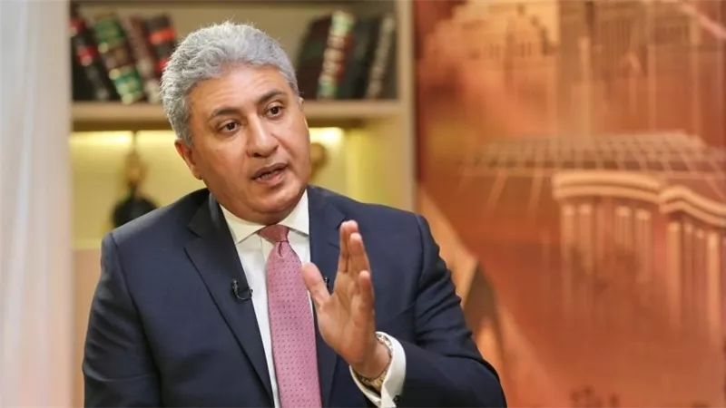 وزير السياحة والآثار يكشف ملامح خطة مصر للوصول إلي 30 مليون سائح 