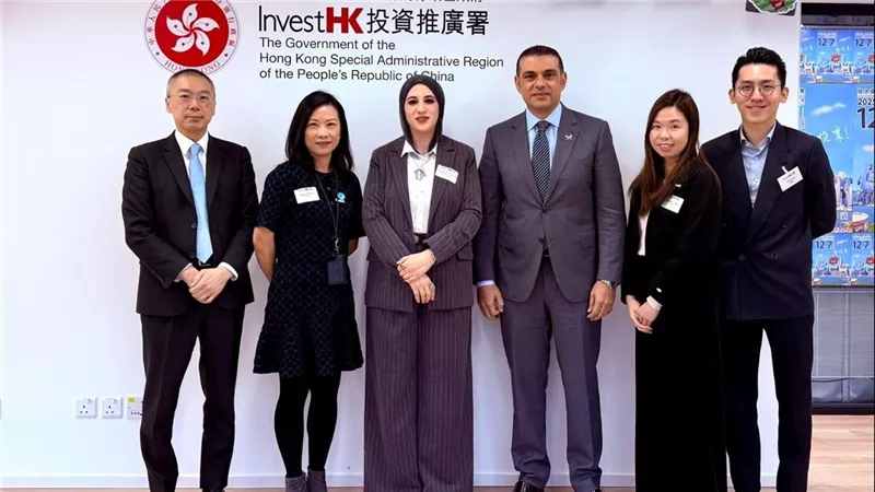 البحار تبحث تعزيز التعاون السياحي والاستثمارات الفندقية مع هونج كونج