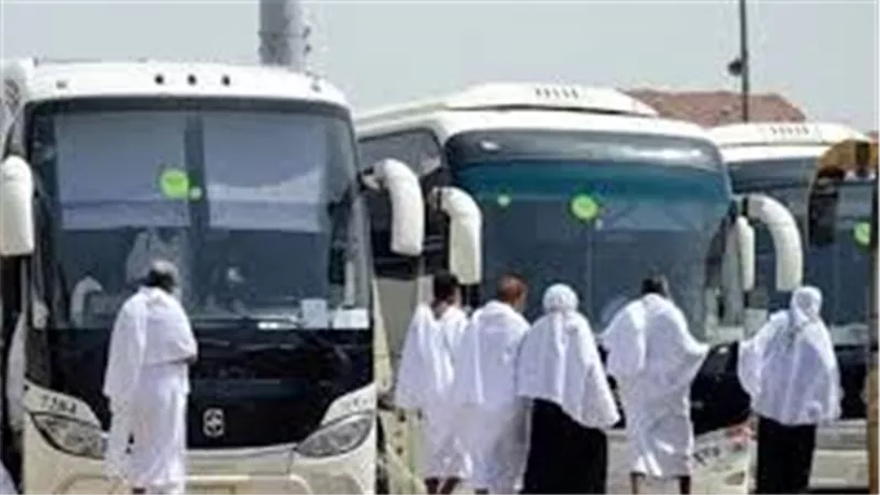 السياحة تحسم ضوابط رحلات العمرة البرية بـ13 إجراءً جديدًا