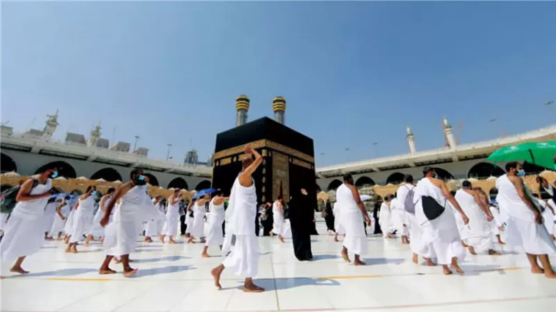 للمعتمرين.. تعرف على خطوات العمرة من البداية للنهاية 🕋