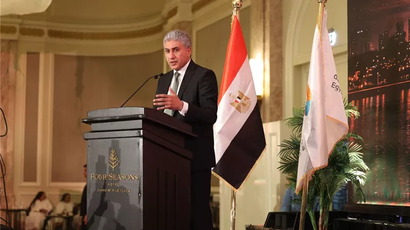 توجيه وتحذير سياحي بشأن ضوابط العمرة لموسم 1448هـ