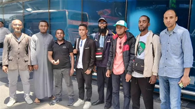 مطار القاهرة يستقبل  سبعة وفود دولية المشاركة في دورة «إعداد الداعية المعاصر»