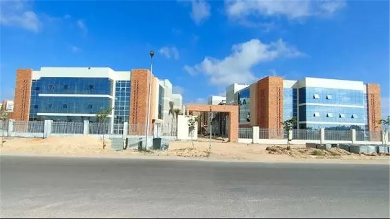 ٣٧٠٠ يورو..رسوم الالتحاق بجامعة سنجور التي افتتحها الرئيس السيسي 
