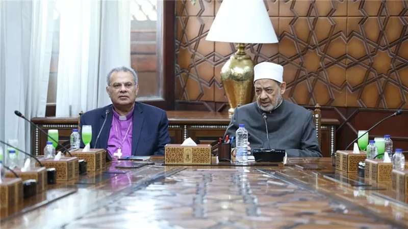 شيخ الأزهر يستقبل رئيس الطائفة الإنجيلية بمصر للتهنئة بقرب حلول عيد الأضحى 