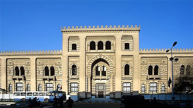 متحف الفن الإسلامي بباب الخلق.. كنوز حضارية تضم 100 ألف قطعة أثرية