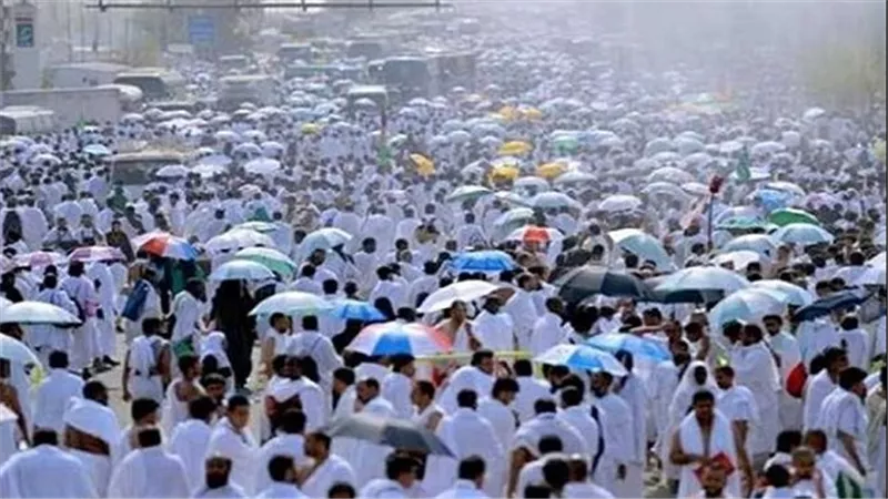 ما الفرق بين حج القرعة والجمعيات والسياحة ؟