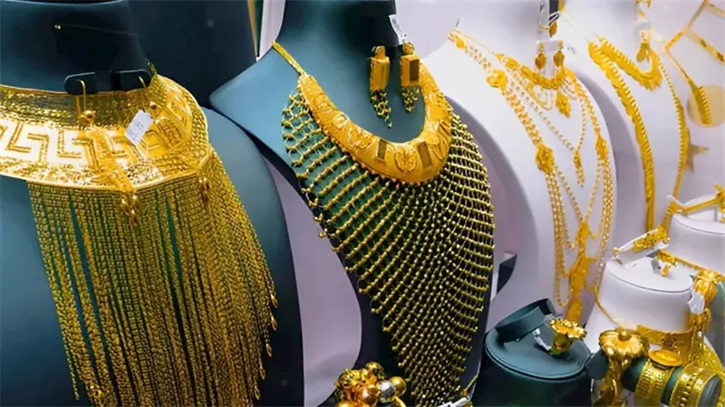 الذهب عيار 21 عند 5850 جنيه.. كيف يؤثر قرار الفيدرالي على السوق المصري؟