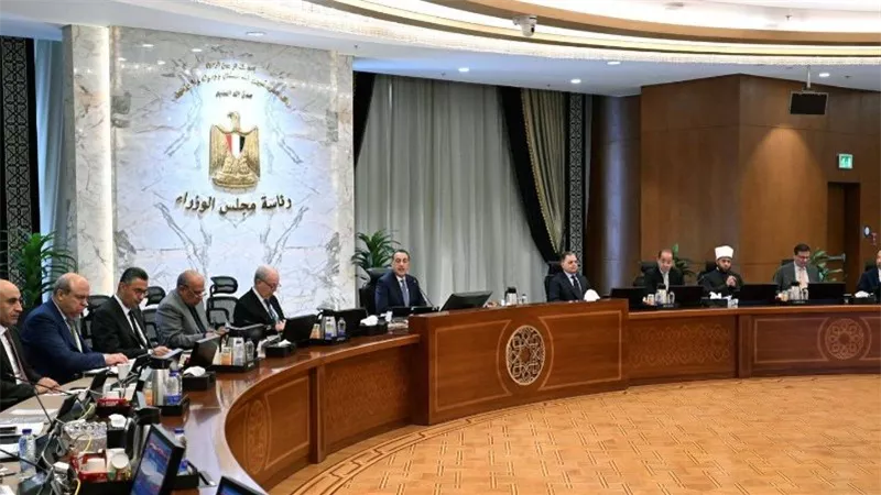 بعد جدل الاعلام..ضوابط اختيار المساعدين والمعاونين للوزراء