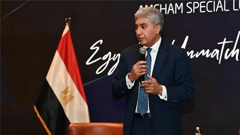 رمز حضارتي.. حملة غضب واسعة ضد بيان وزارة السياحة بشأن أزمة علم مصر