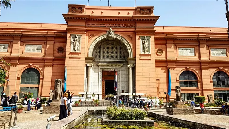 الإثنين المقبل، المتحف المصري يقدم ارشاد مجاني للمصريين ويصقل مهارات المرشدين