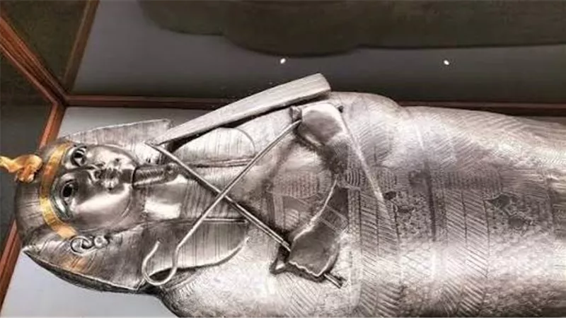 ليس توت عنخ آمون.. الفرعون الذي امتلك أندر التوابيت الملكية في العالم
