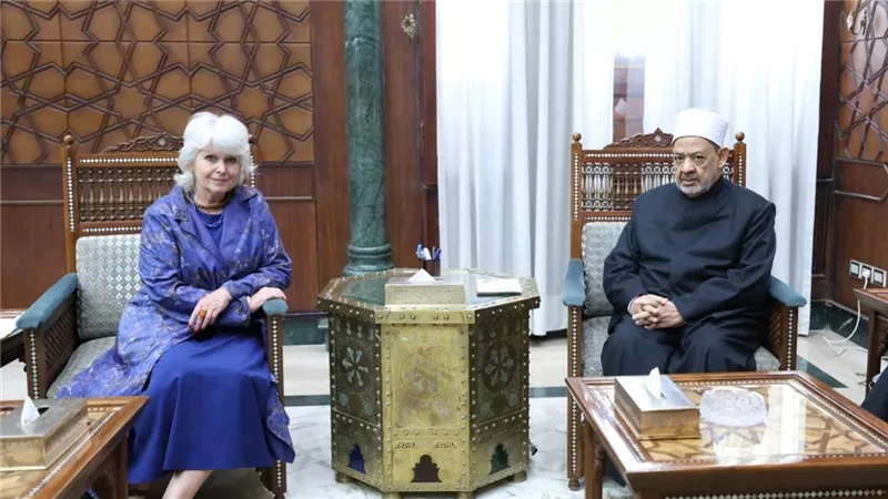 شيخ الأزهر يستقبل السفيرة الفرنسية المعنية بحقوق الإنسان