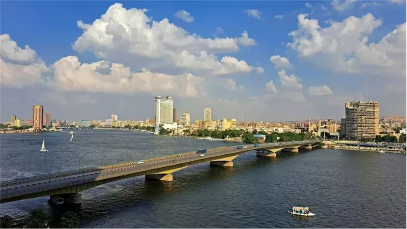 الطقس غدا.. أجواء شديدة الحرارة ورطوبة مرتفعة والمحسوسة بالقاهرة 37