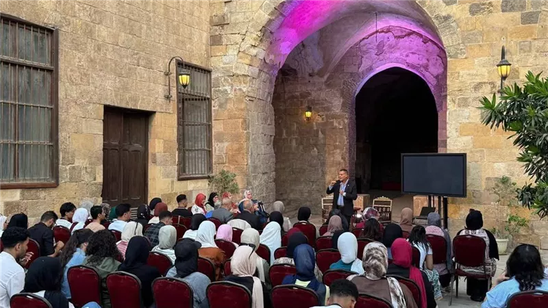 من قصر الأمير طاز.. انطلاق أكبر برنامج لتأهيل شباب الآثار في مصر