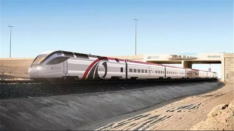 القطار السريع يقترب من التشغيل مع انطلاق التجارب مطلع العام المقبل
