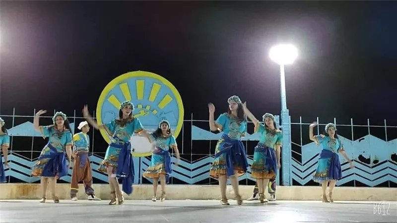 57 عرضا فنيا ضمن برنامج 