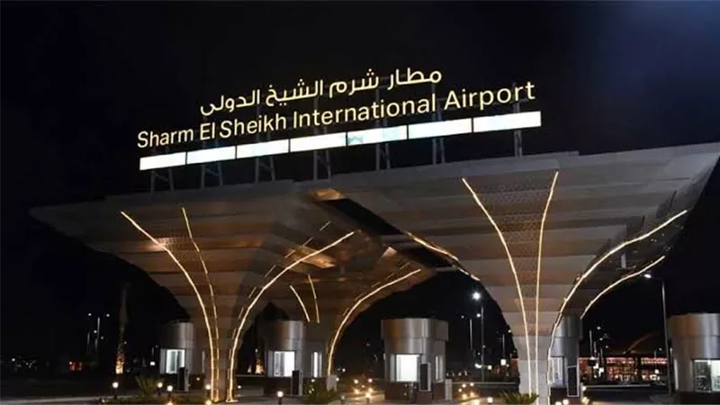 تشغيل 67 موقفا للطائرات بمطار شرم الشيخ وتطوير شامل للحقل الجوي 