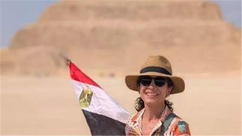 غضب واسع بسبب ضوابط دخول العلم المصري للمواقع الأثرية.. ومطالب بمراجعة القرار