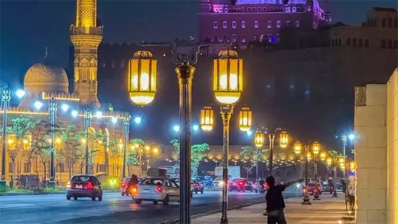سور مجرى العيون يتزين بالإضاءة التراثية بعد انتهاء المرحلة الأولى من الترميم