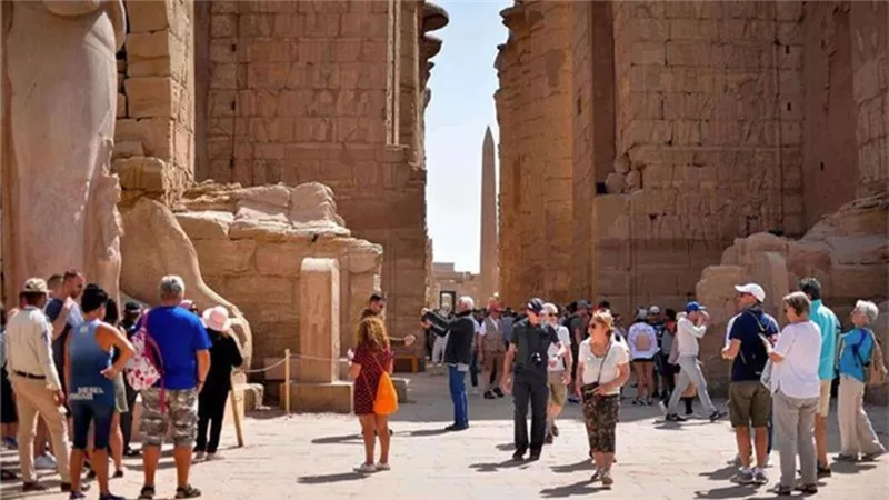 10.7 مليون سائح في 7 أشهر.. مصر تواصل كسر الأرقام القياسية في 2026