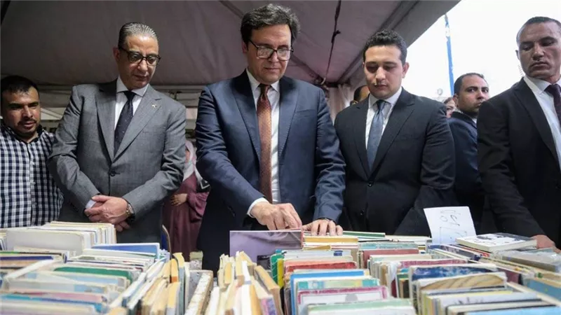 «معًا نقرأ.. معًا نرتقي».. أبشواي تستقبل أول معرض للكتاب لتعزيز العدالة الثقاف