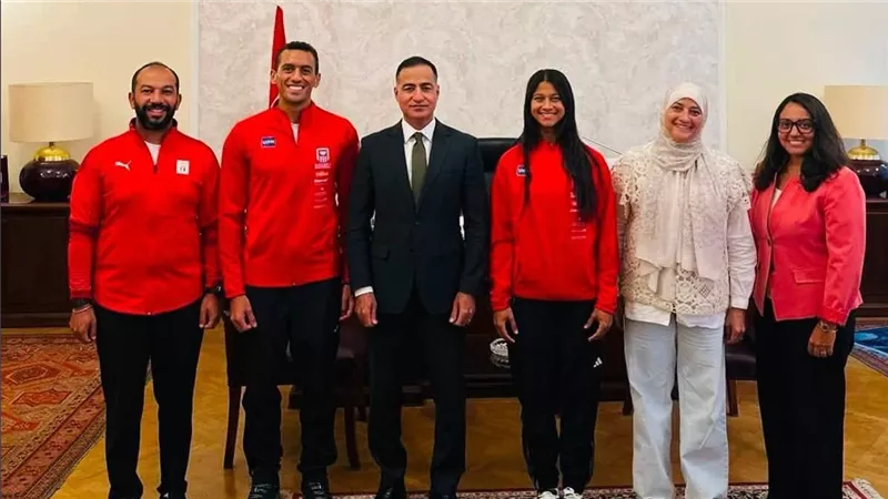 السفارة المصرية في موسكو تستقبل أبطال الخماسي الحديث قبل كأس الكرملين