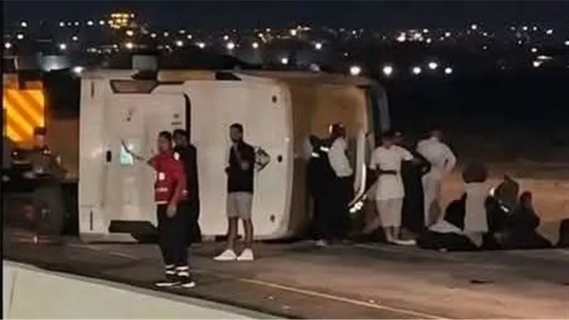 أول تحرك من وزارة السياحة بشأن حادث المعتمرين المصريين بالسعودية