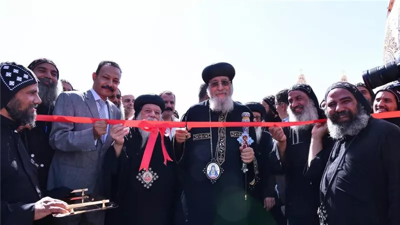 «آڤا ڤيني» تعود للحياة.. البابا تواضروس ورئيس قطاع الآثار في رحاب دير أبو فانا