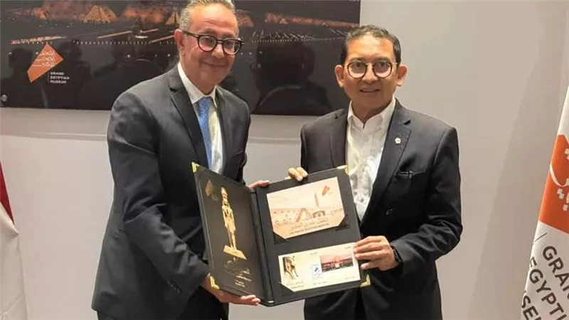 لقاء مصري إندونيسي بالمتحف المصري الكبير لبحث آفاق التعاون المتحفي