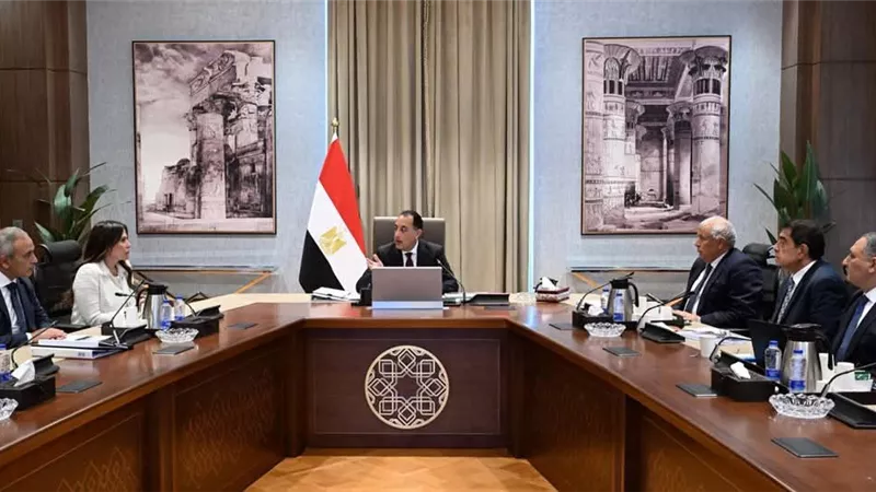 الساحل الشمالي الغربي على طريق التنمية،الحكومة تبحث حصر الأراضي وفرص الاستثمار