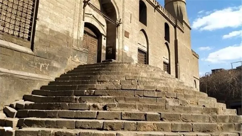 جامع الملكة صفية.. تحفة عثمانية في قلب القاهرة تحكي قصة 4 قرون من التاريخ