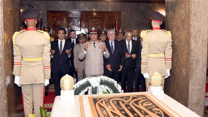 بتكليف من الرئيس السيسي.. وزير الدفاع يحيي ذكرى الزعيم جمال عبد الناصر