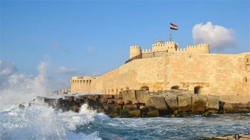 فرصة للشباب.. 5 أيام بالإسكندرية بـ1000 جنيه فقط وهذه شروط الحجز
