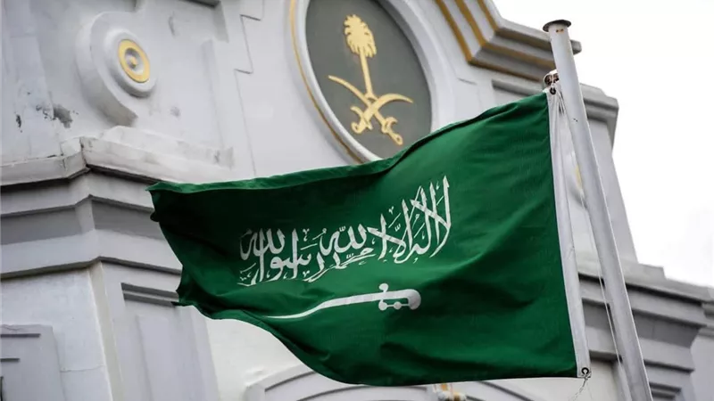 السعودية ترحّل 10 آلاف وافد وتضبط قرابة 14 ألف مخالف