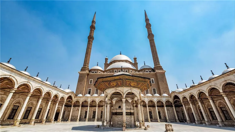 القاهرة في 72 ساعة.. تاريخ الحضارة المصرية في برنامج سياحي واحد