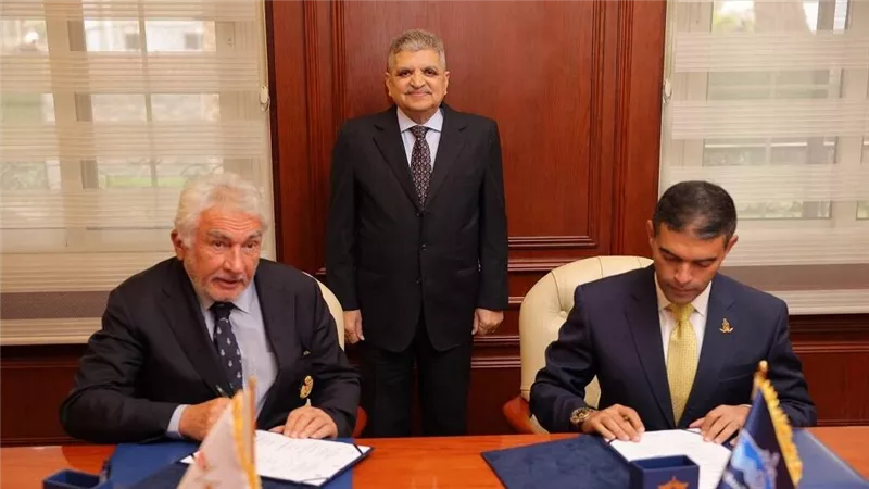 بروتوكول جديد بين قناة السويس و