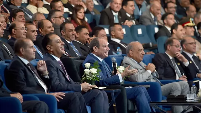 الرئيس السيسي في منتدى مصر
