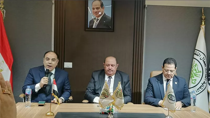 رئيس نقابة النقل البري يعلن حوارًا مجتمعيًا لتطوير خدمات صندوق الكوارث